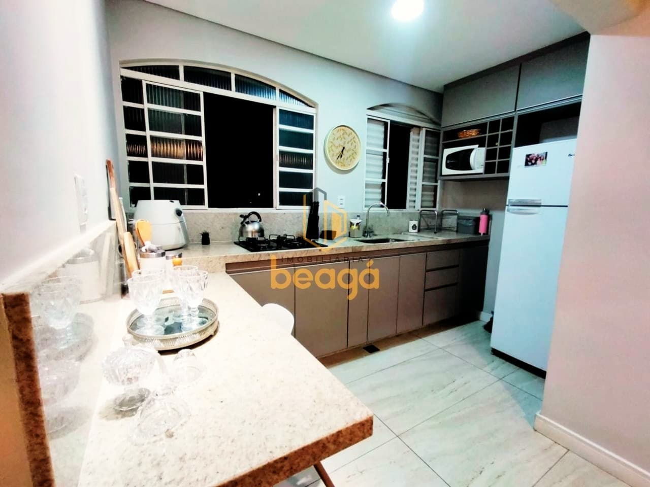 Imagem da propriedade IBH3123 4